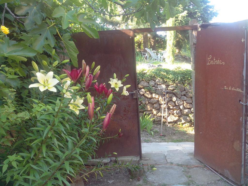 Le Clos De La Source Bed & Breakfast Le Bousquet-d'Orb Room photo